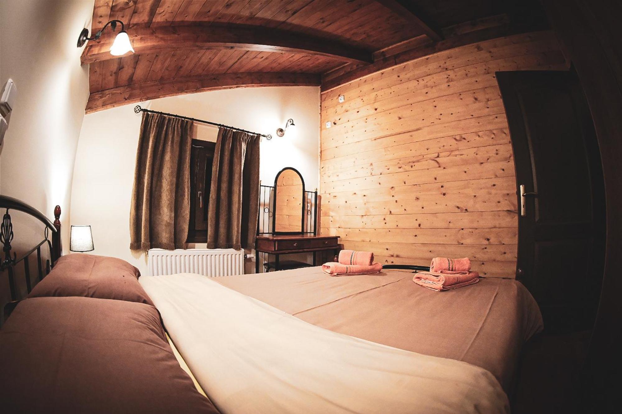 Mont Valley Boutique Chalets Arakhova Eksteriør bilde